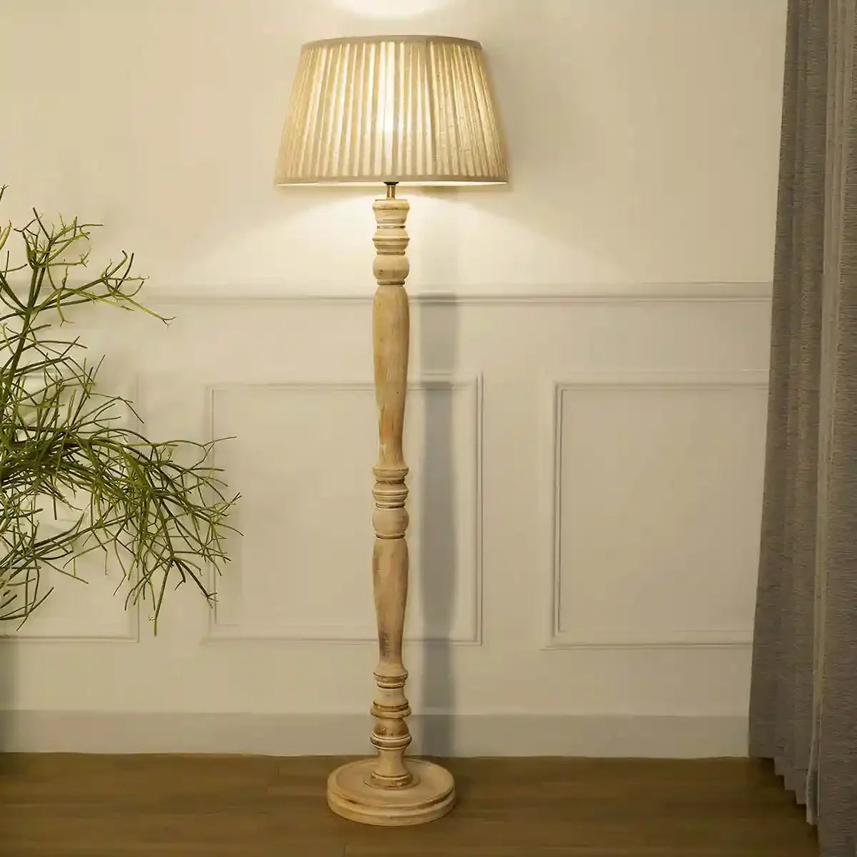 SIEMON Wood Single Light Floor Lamp With Beige Shade
