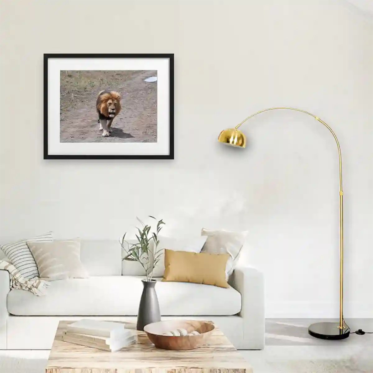 GALLOW Arc Single Light Floor Lamp in Black and Gold Finish